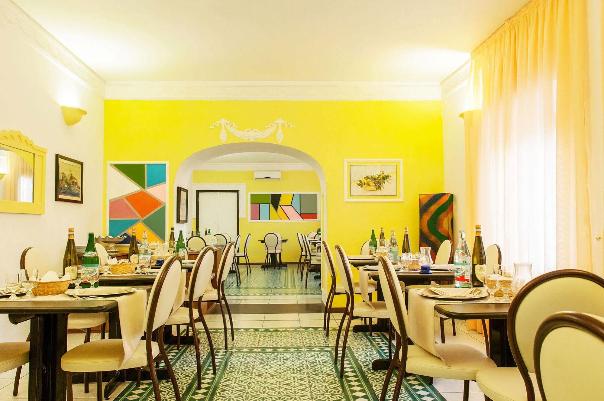 Hotel Annabelle 이스키아 외부 사진